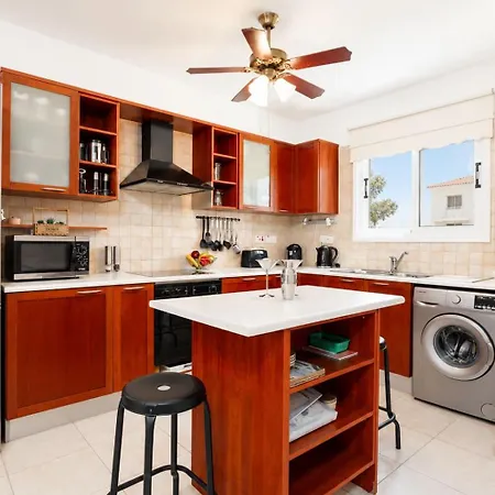 2br With Pool - Olive By Premier Apartment *