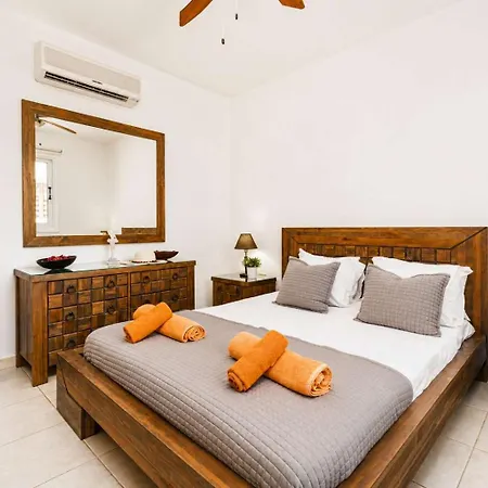 Apartment 2br With Pool - Olive By Premier *