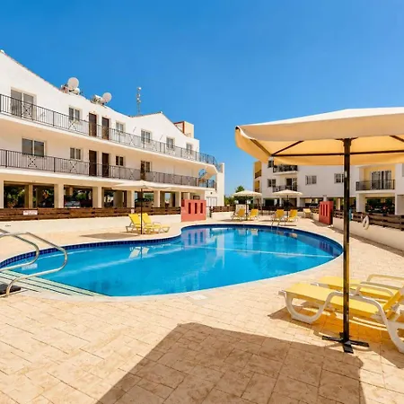 2br With Pool - Olive By Premier * Paralimni